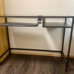 IKEA ガラステーブル