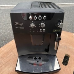 ☆中古品 デロンギ マグニフィカ 全自動コーヒーマシン ESAM04110BH