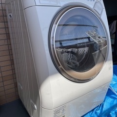 TOSHIBA  ドラム洗濯機 美品