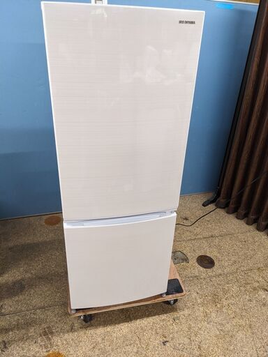 IRIS OHYAMA アイリスオーヤマ 2ドア冷凍冷蔵庫 154L 2020年製 IRSN-15A-WE 3列ドアポケット ガラス棚 ホワイト