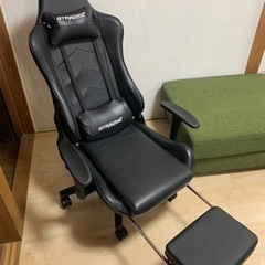 IKEA パソコン椅子（黒）