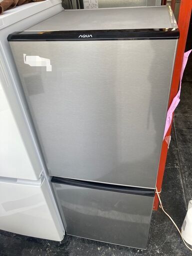 ☆中古￥12,800！AQUA　128㍑2ドア冷蔵庫　家電　2021年製　AQR-J13K(S)型　幅48㎝ｘ奥行56㎝ｘ高さ116㎝　【BD176】