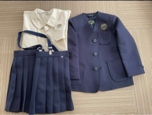 丸山幼稚園女の子制服