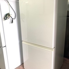 北九州市内配送可能　保証付き　AQUA アクア AQR-16D(W) [冷蔵庫（157L・右開き） 2ドア ミルク]