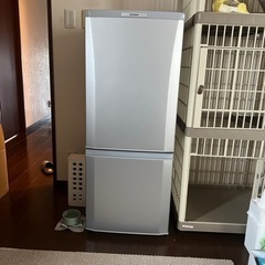 三菱　小型冷蔵庫