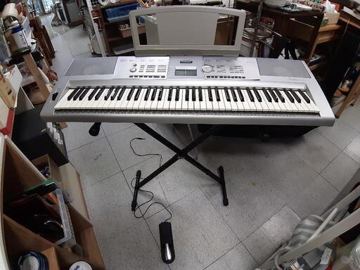 【引取先決まりました！】 YAMAHA ヤマハポータブルグランドDGX-205キーボード 電子ピアノ