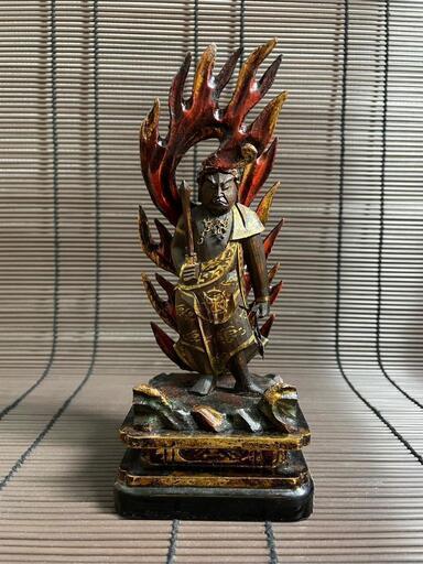 『不動明王』木彫り　木造り　高さ20cm 時代物