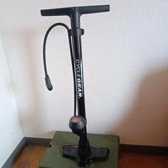 自転車空気入れ500円