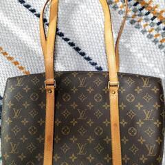 LOUISVUITTON　ルイヴィトン　ショルダーバック