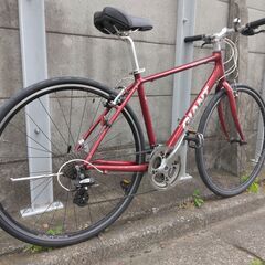 GIANT　ESCAPE　　ジャイアントエスケープ　クロスバイクです。　前後タイヤ新品交換済みです。