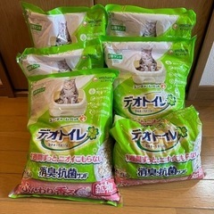 🌸バラ売り可能です🌸✨激安‼️5.5袋✨デオトイレ✨猫砂　消臭・...
