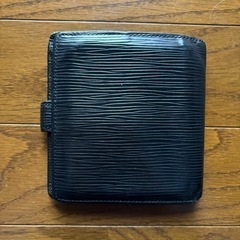 [お取引完了]   正規品 ルイヴィトン エピ 折り財布