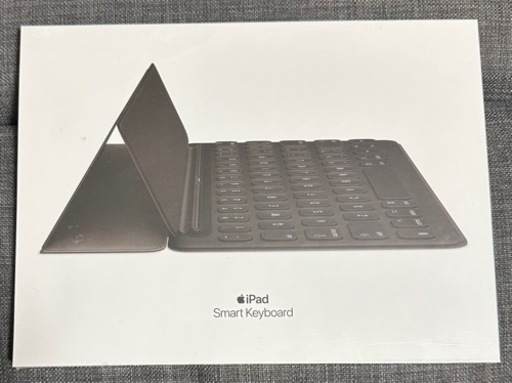 純正 Apple iPad Pro 10.5インチSmart Keyboard 未開封品