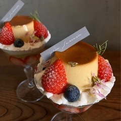 カフェでプリン食べれるとこ行きませんか？？🍮