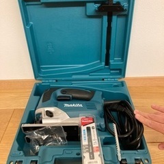 値下げしました。ジグソー　MAKITA JV0600K（替刃4本付）