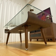 家具　テーブル　ローテーブル　ガラス天板　ラッカー塗装