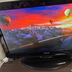 【取引中】32型液晶テレビ