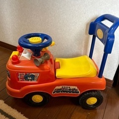 子供の車　乗り物　おもちゃ