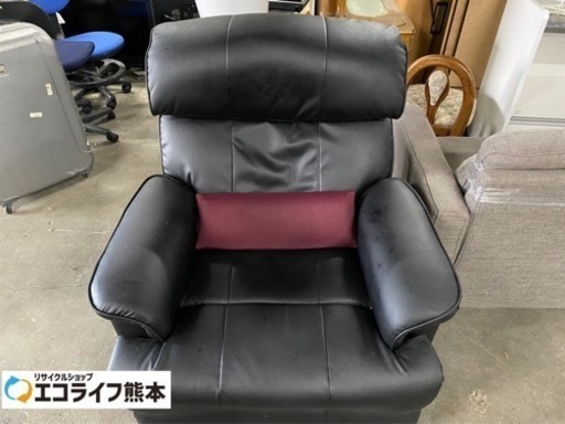 ギズ有り　手動式　リクライニングチェア(合皮)