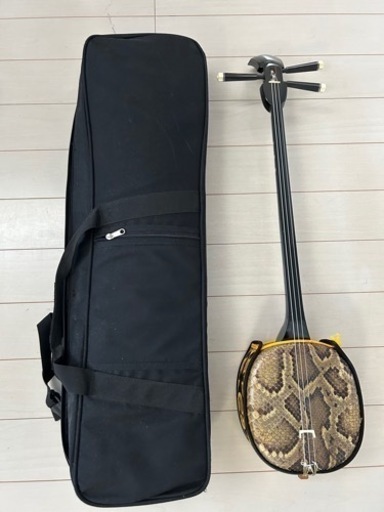 三線 沖縄 本革 ヘビ　楽器 弦楽器、ギター