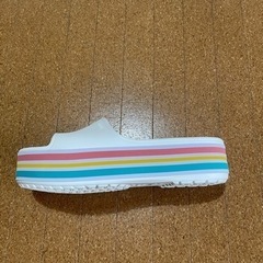 crocsサンダル