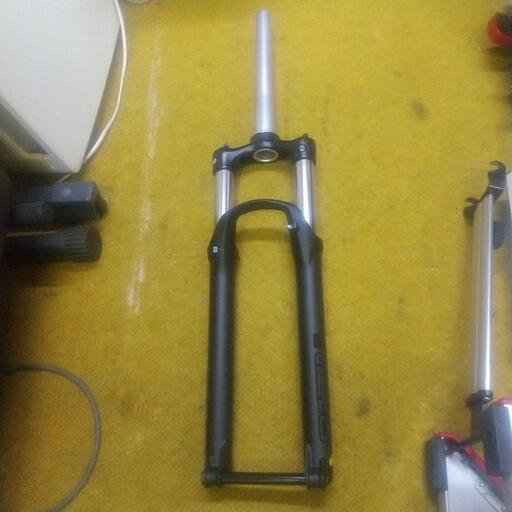 MTB フロントフォーク