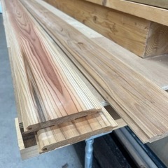 木材　杉板