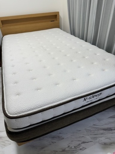 家具 ベッド セミダブルベッド　マットレス付き
