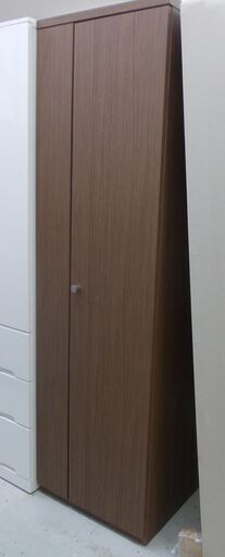 ワードローブ