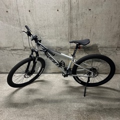 自転車 マウンテンバイク