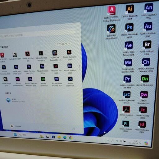 東芝ノートPC core i7 Windows11 office AdobeCC2020 Autocad2023 メモリ8G 新品SSD 内蔵カメラ