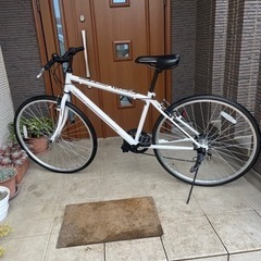 美品自転車 クロスバイク