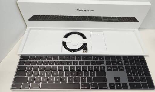 【美品】Magic Keyboard テンキー付き/US配列 (A1843)