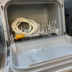 💛Panasonic💛水温・室温に合わせて節電💛食器洗い乾燥機　1862