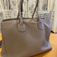 FURLA バッグ