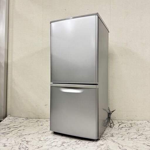 17301  Panasonic 一人暮らし2D冷蔵庫  138L ◆大阪市内・東大阪市他 5,000円以上ご購入で無料配達いたします！◆ ※京都・高槻・枚方方面◆神戸・西宮・尼崎方面◆生駒方面、大阪南部方面　それぞれ条件付き無料配送あり！