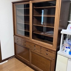 【無料】AUTHENTIC FURNITURE 斉藤家具工業 　食器棚