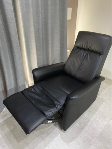 家具　リクライニングソファー　4月末迄