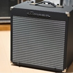 AMPEG RB-108  ベースアンプコンボ　楽器 アンプ