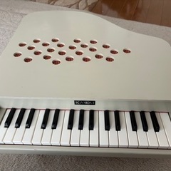 KAWAI　鍵盤楽器　ピアノ ミニサイズ