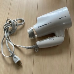 【美品】Panasonic EH-NA27-W ドライヤー