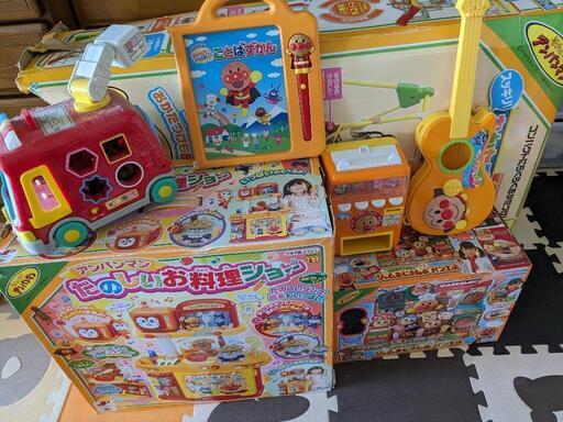 1000円引き！アンパンマンおもちゃ7点セット