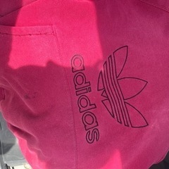 adidas パーカー