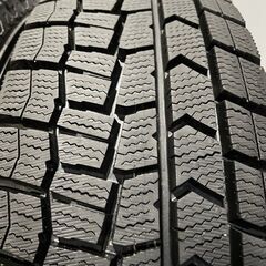 走行短め DUNLOP WINTER MAXX WM02 175/65R15 15インチ スタッドレス 4本 20年製 ポルテ キューブ スイフト等　(TH869) クレジットカード QR決済可能 走行短め DUNLOP WINTER MAXX WM02 175/65R15 15インチ スタッドレス 4