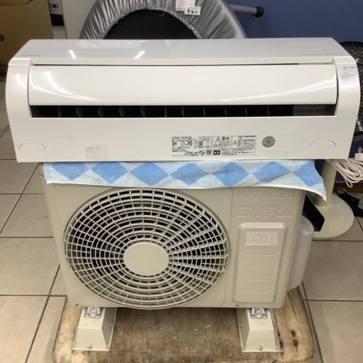 HITACHI  日立　ルームエアコン　RAS-D22M  2022年製 6〜8畳