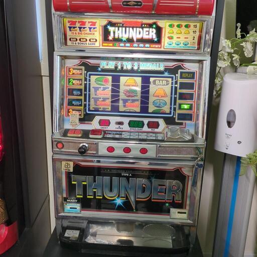 パチスロ　THUNDER 実機　レトロ品