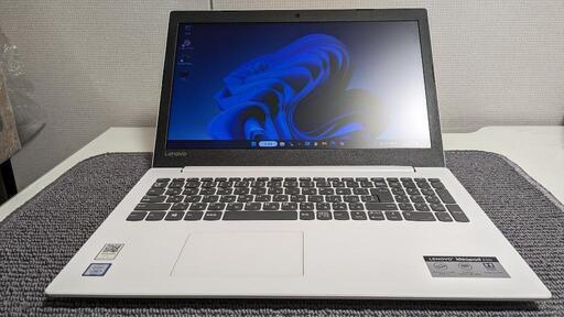 商談中◇Lenovo ７世代 i3　SSD搭載 使いやすいフルキーボード☆白基調