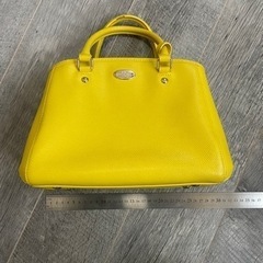 coach ハンドバッグ　黄色　中古