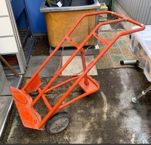 ボンベカート  ボンベ台車  ボンベスタンド   2本積用運搬車