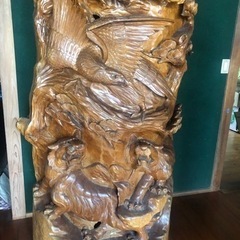 GY0425 巨大木彫り彫刻　虎　鷲　高さ180×奥行き70×幅...